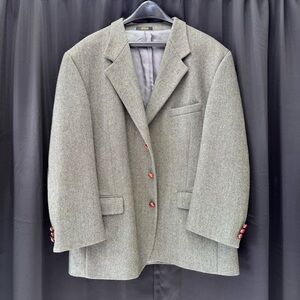 Orvis Gray Blazer with Red Accents